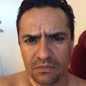 Meet your Posher, Javier